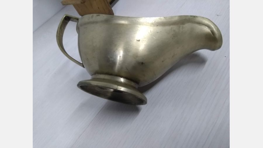 Molheira para servir azeite ou decoração