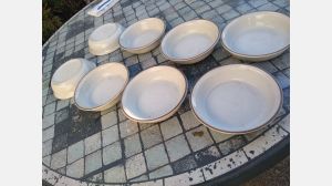 8 Malgas Pratos brancas