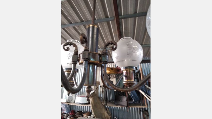 Candeeiro vintage latão e ferro