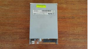 Leitor de disketes 3,5 NEC