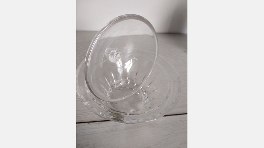 Bomboneira em cristal 