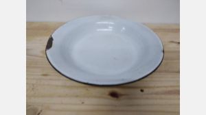 Prato em esmaltado anos 30