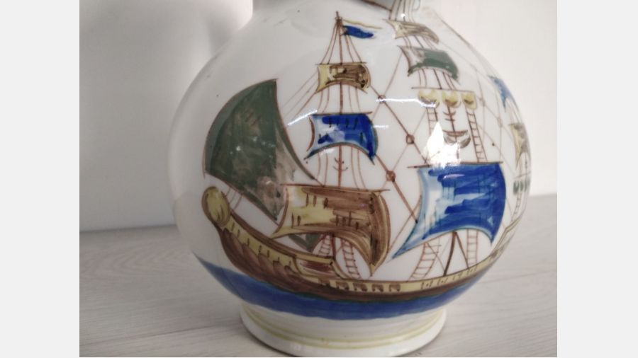 Jarra cerâmica / bule muito rara edição limitada