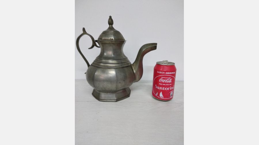 Jarro / bule  em estanho