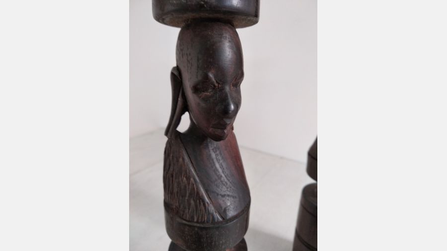 Conjunto de Castiçais de madeira em madeira de Pau Preto Africa