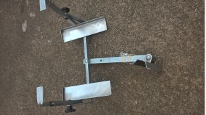 Suporte para TV Cor Cinza fixação á parede 