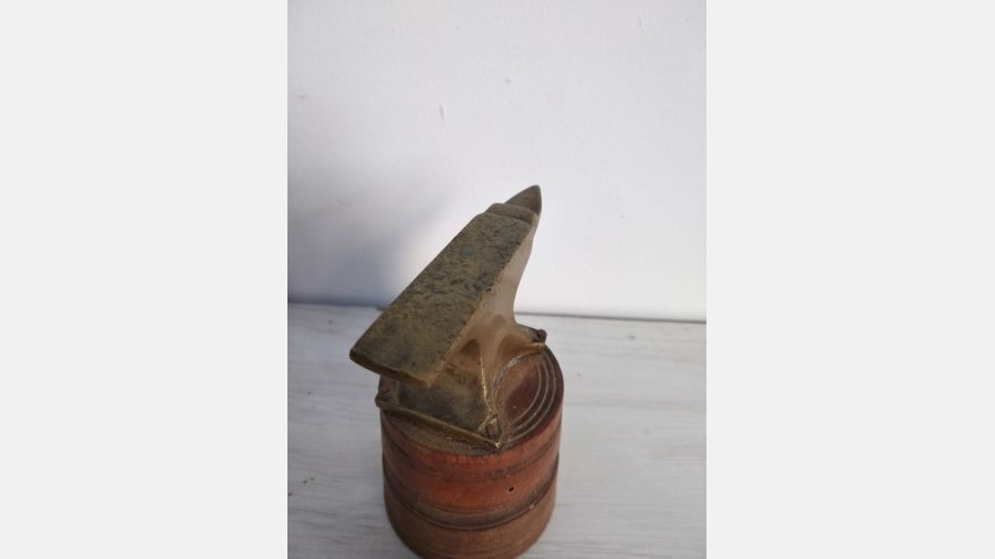 Bigorna Latão peça decorativa