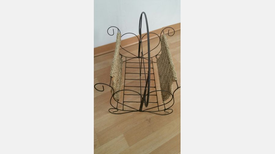 Porta Revistas em ferro e corda