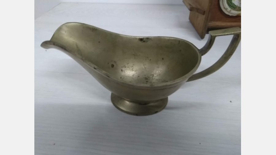 Molheira para servir azeite ou decoração