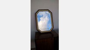 Espelho com mais de 40 anos em bom estado